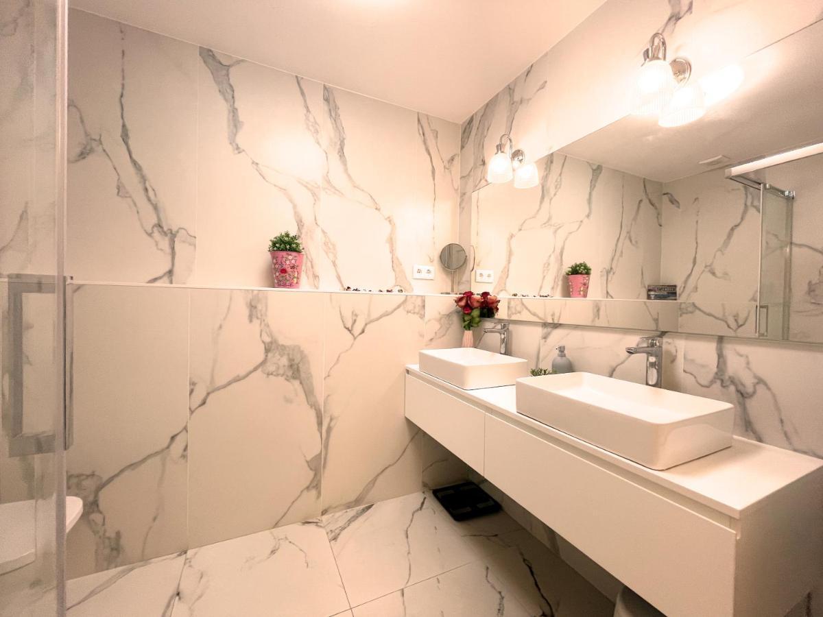 Bcn Centric Rooms Barcelona Kültér fotó